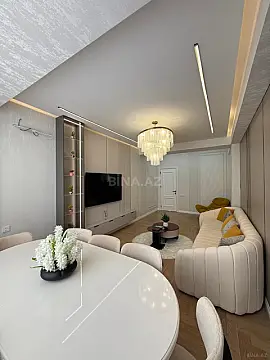 Satılır 3 otaqlı mənzil 120 m²