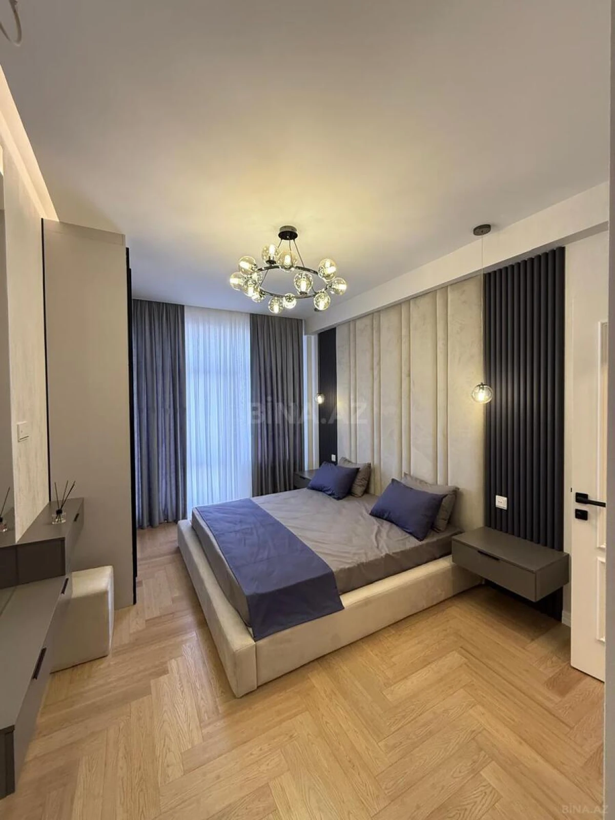 Satılır 3 otaqlı mənzil 120 m²