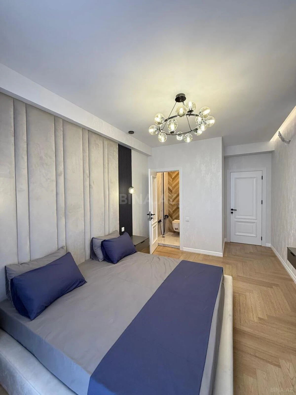 Satılır 3 otaqlı mənzil 120 m²