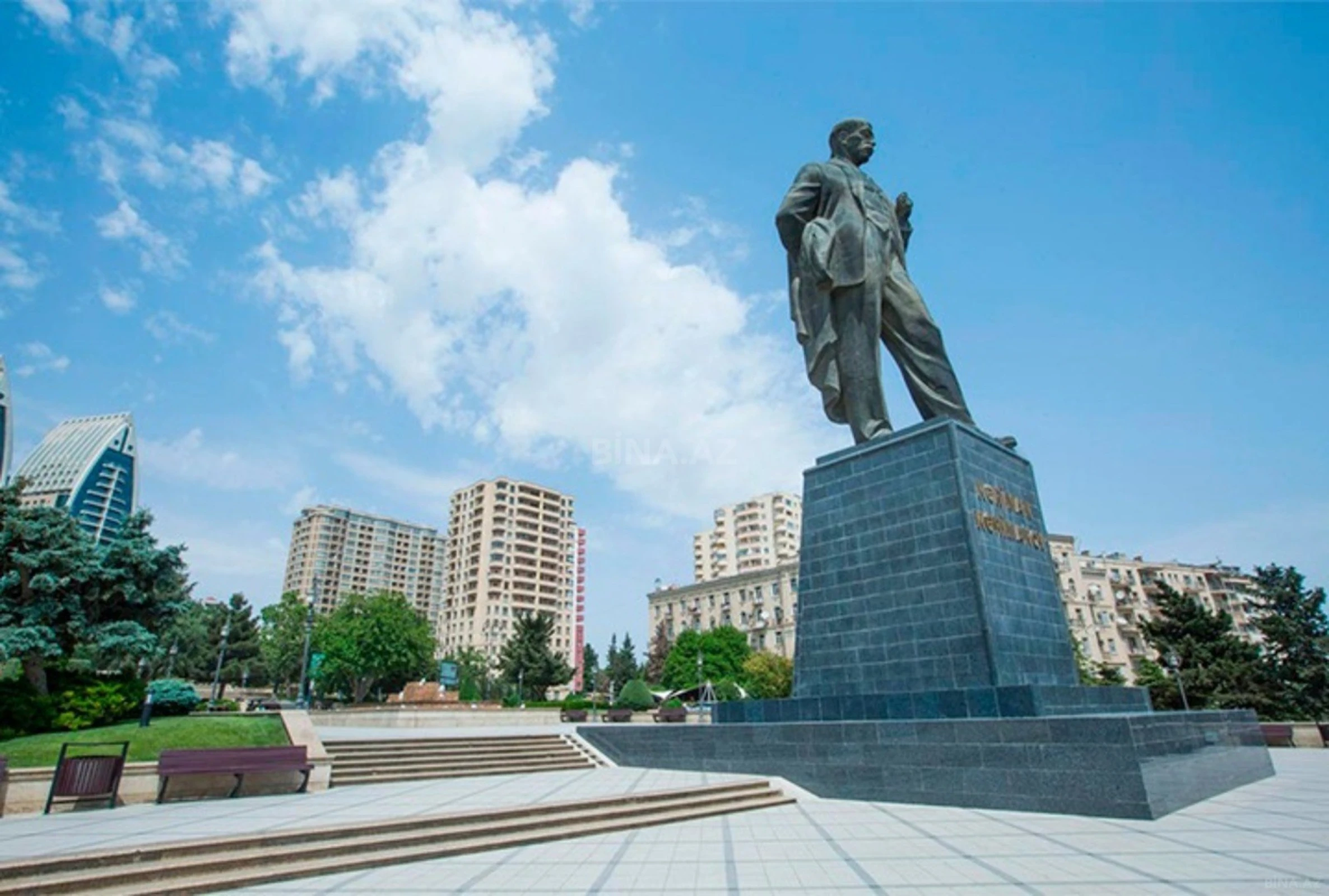 Satılır 3 otaqlı mənzil 67 m²