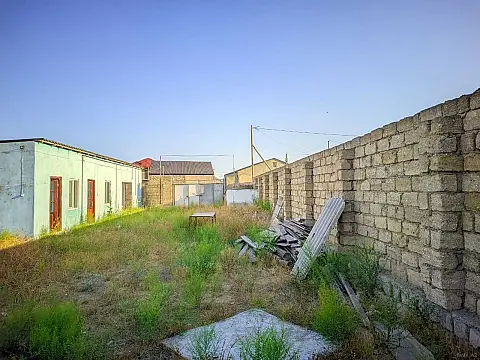 Satılır 2 otaqlı həyət evi 60 m²