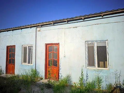 Satılır 2 otaqlı həyət evi 60 m²