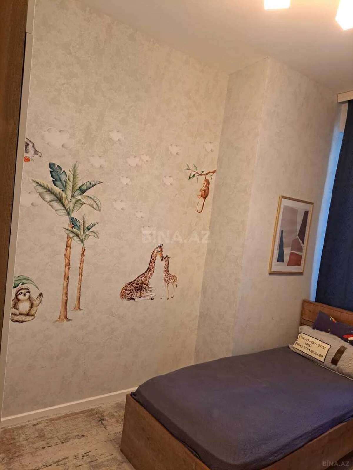 Satılır 4 otaqlı mənzil 107 m²