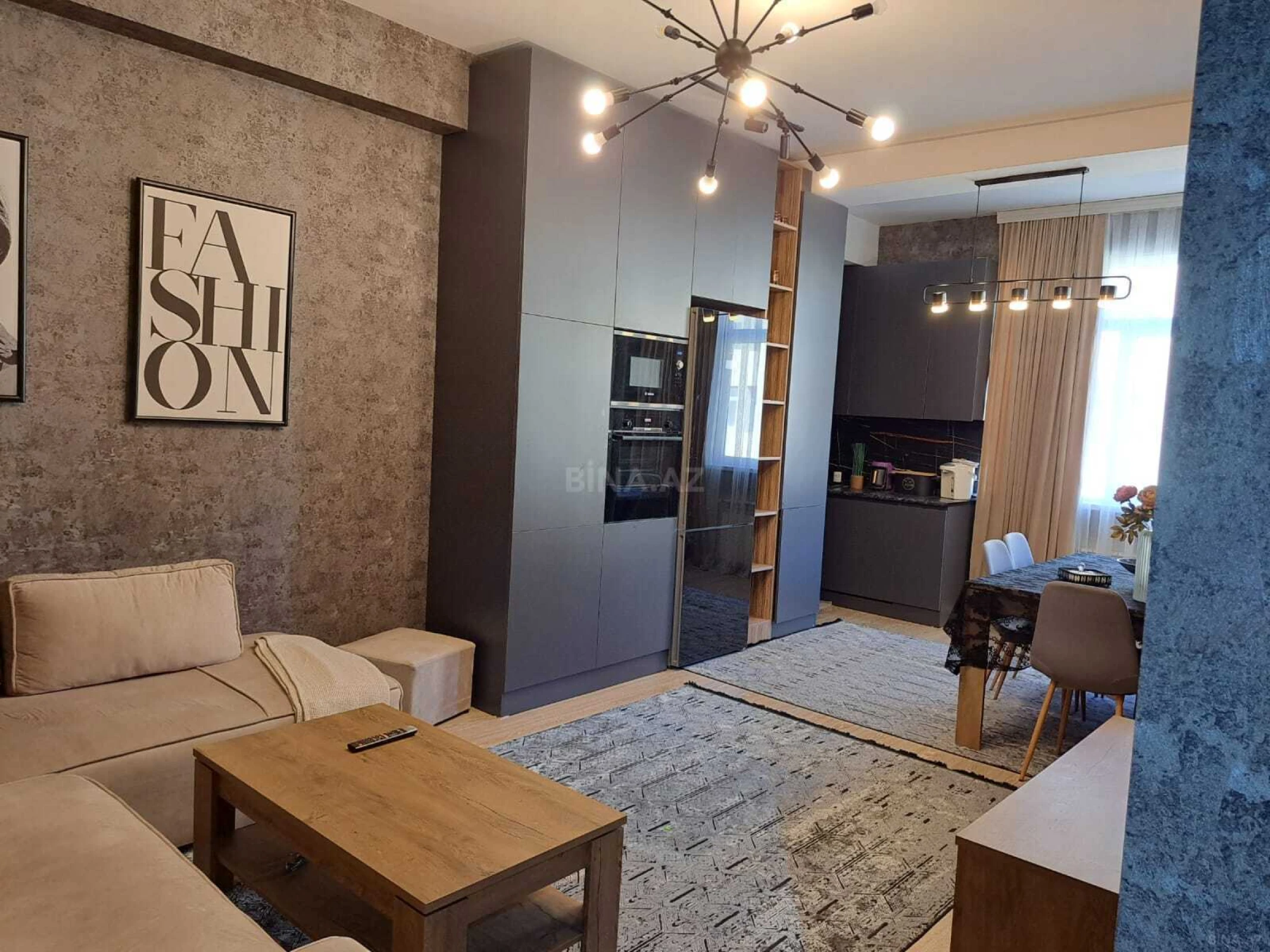 Satılır 4 otaqlı mənzil 107 m²