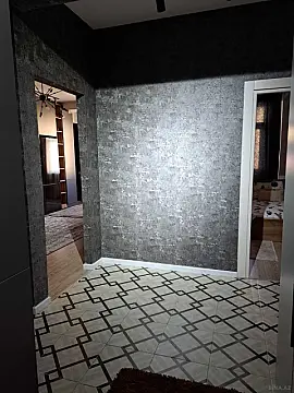 Satılır 4 otaqlı mənzil 107 m²