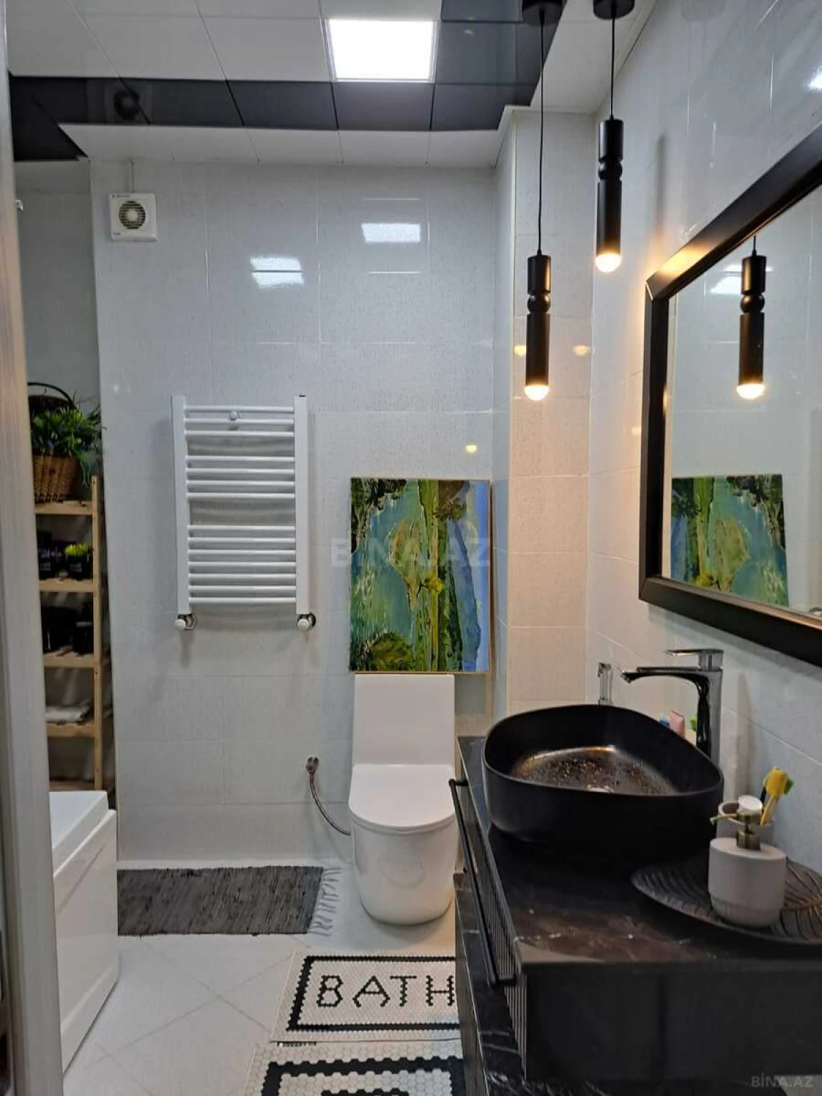 Satılır 4 otaqlı mənzil 107 m²