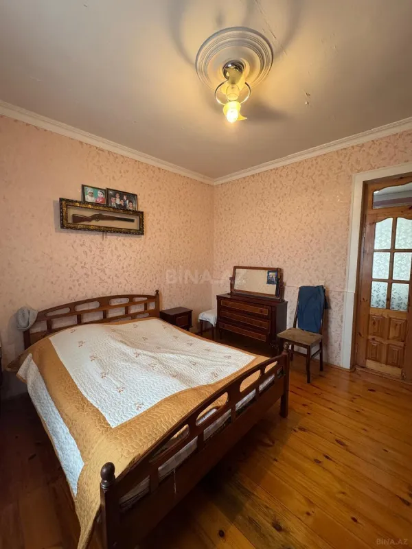 Satılır 4 otaqlı həyət evi 164 m²