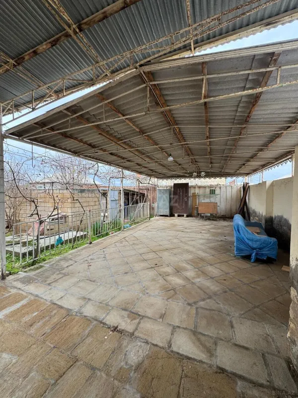 Satılır 4 otaqlı həyət evi 164 m²