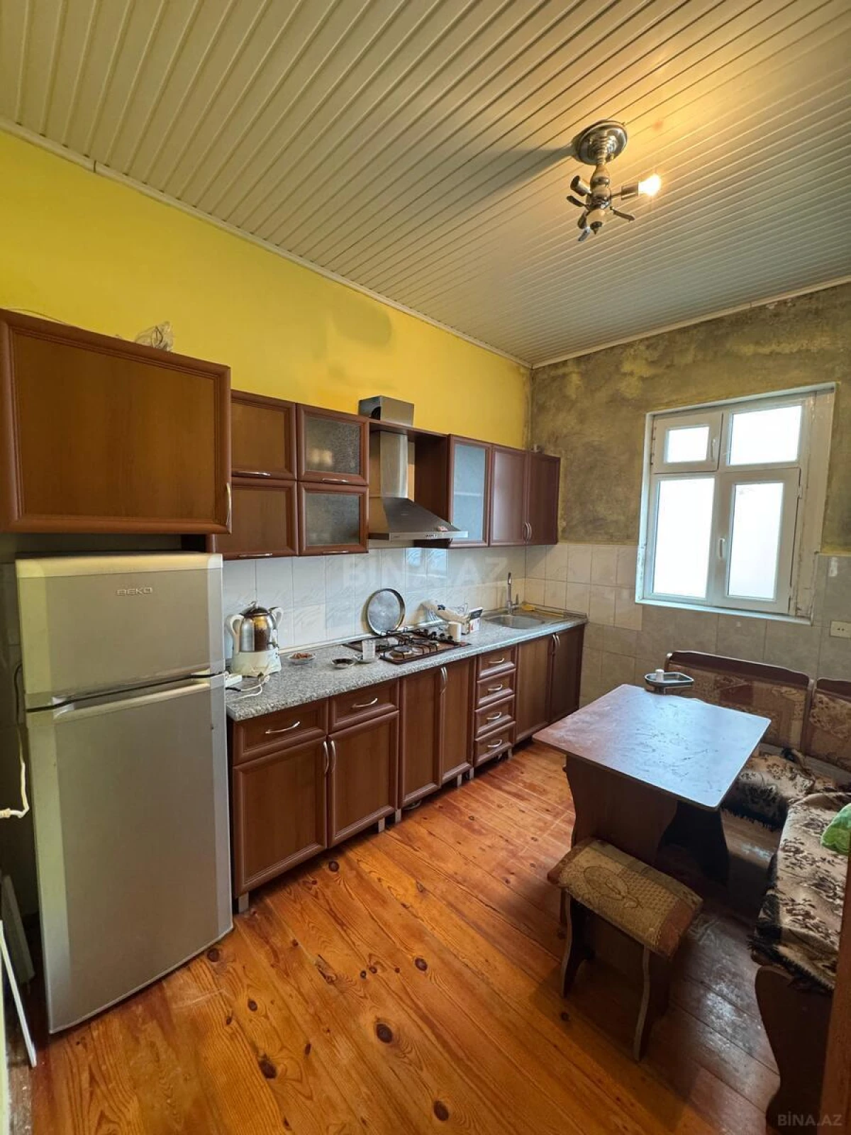 Satılır 4 otaqlı həyət evi 164 m²