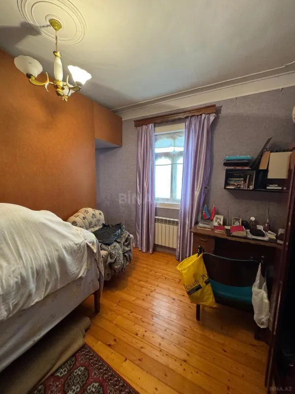 Satılır 4 otaqlı həyət evi 164 m²