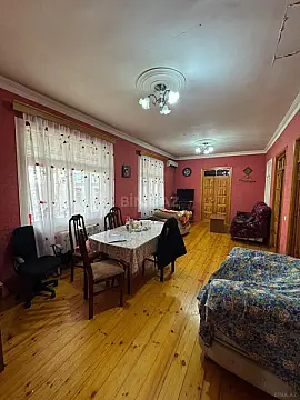 Satılır 4 otaqlı həyət evi 164 m²