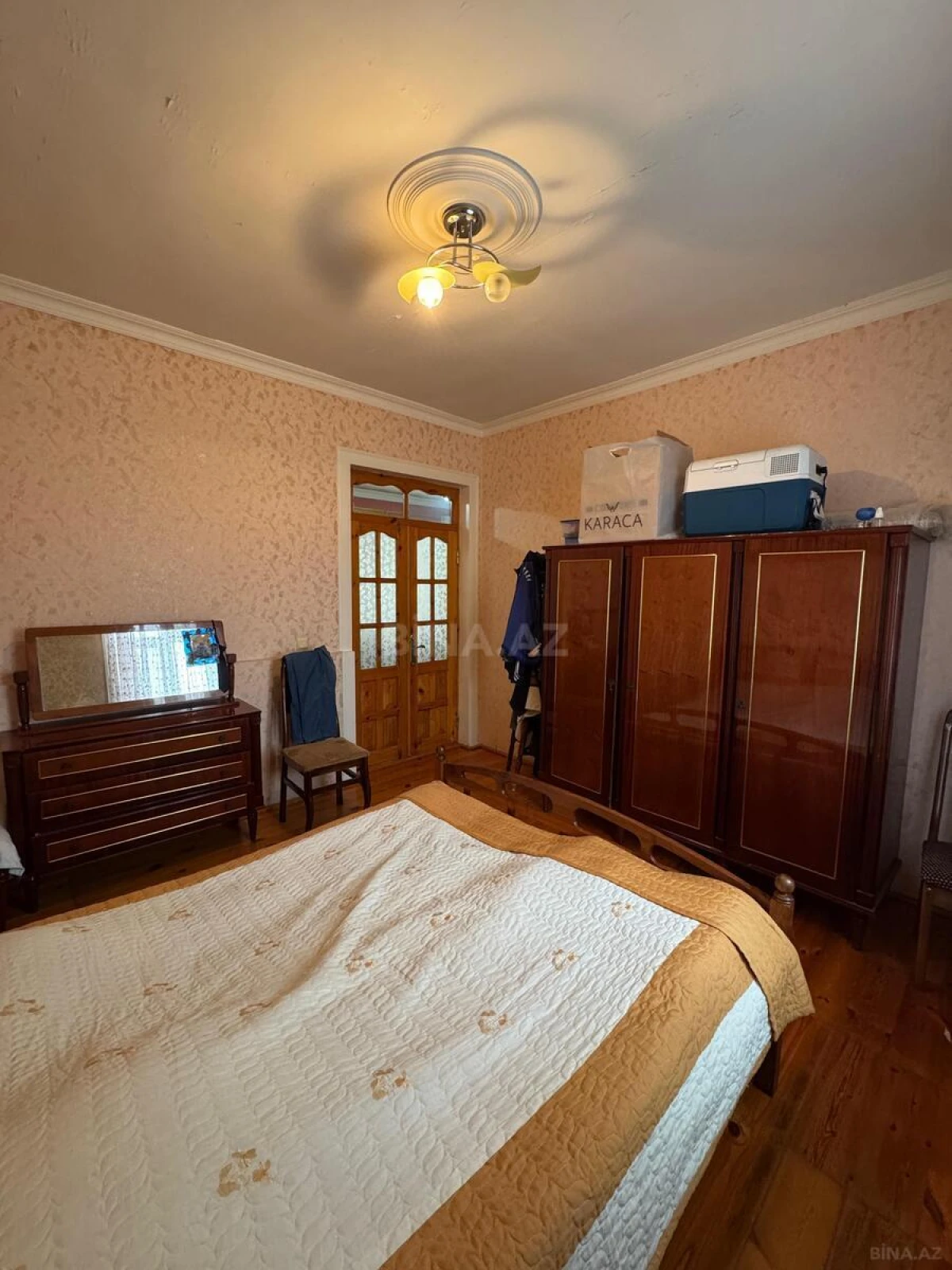 Satılır 4 otaqlı həyət evi 164 m²