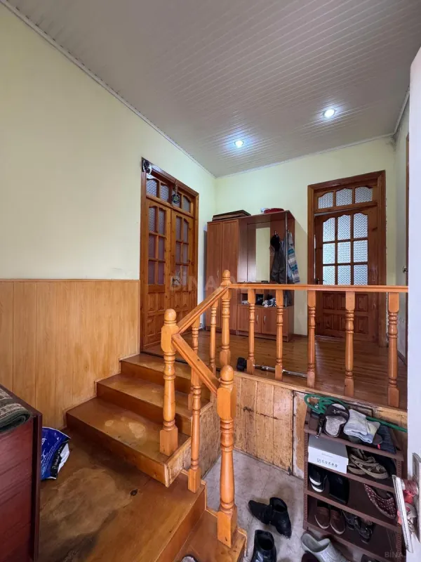 Satılır 4 otaqlı həyət evi 164 m²