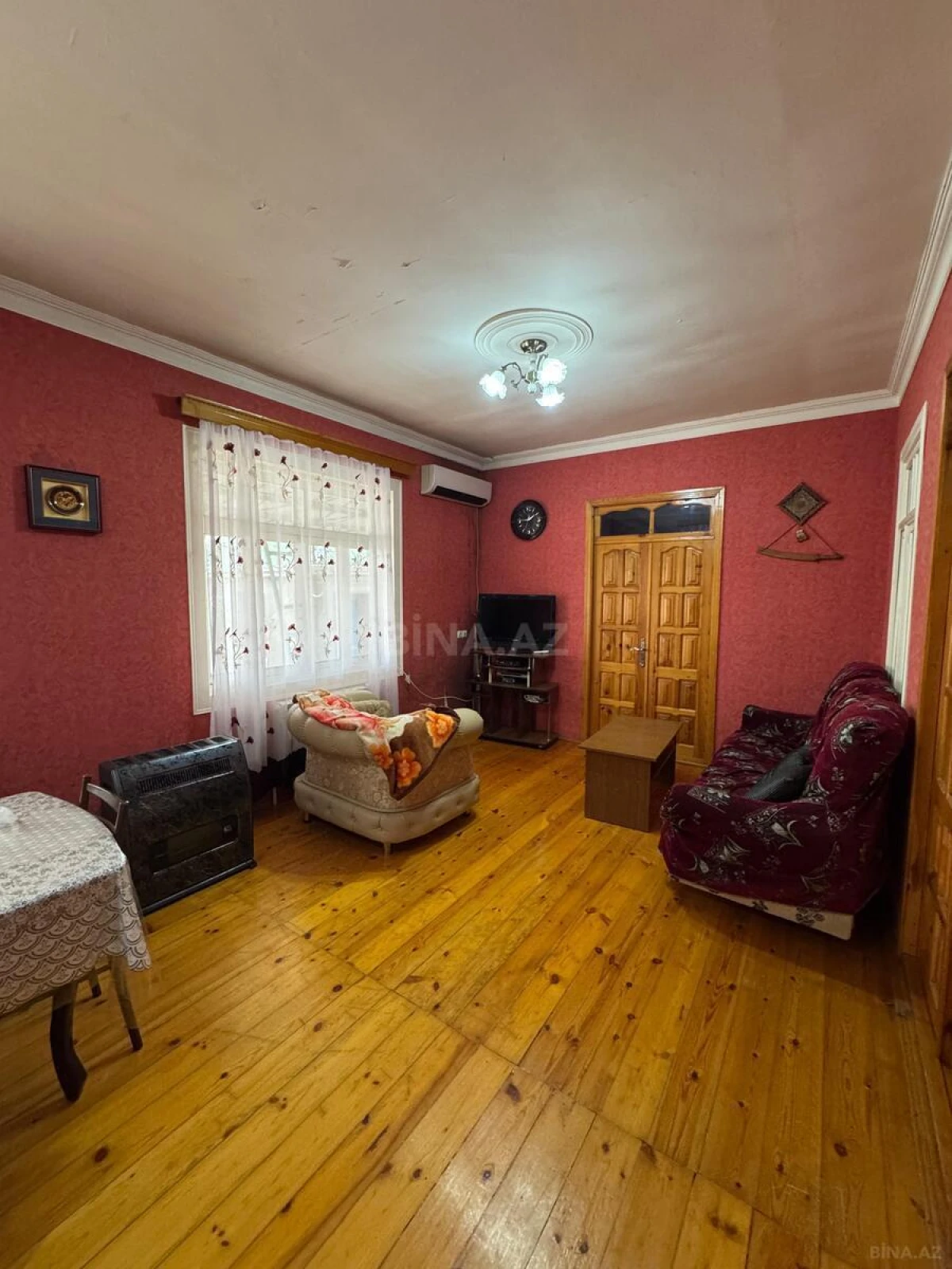 Satılır 4 otaqlı həyət evi 164 m²