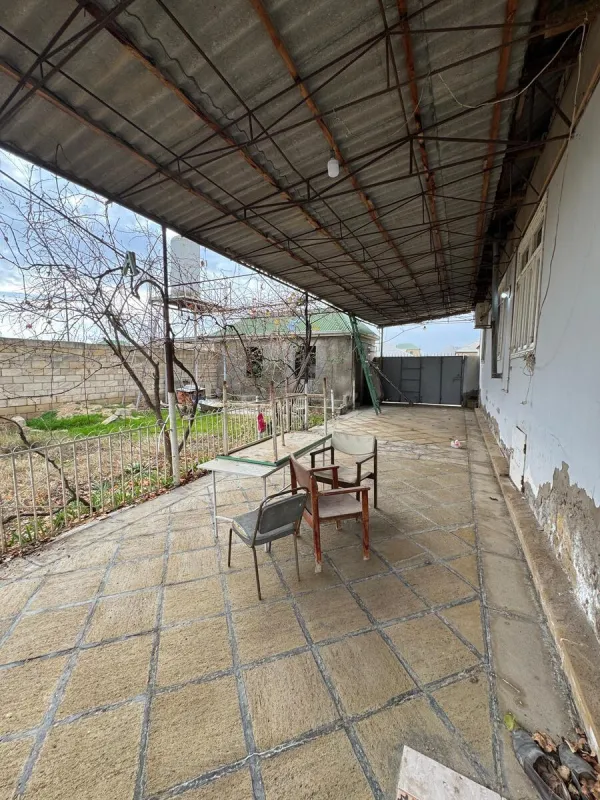 Satılır 4 otaqlı həyət evi 164 m²