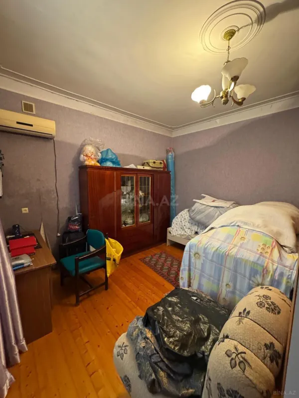 Satılır 4 otaqlı həyət evi 164 m²