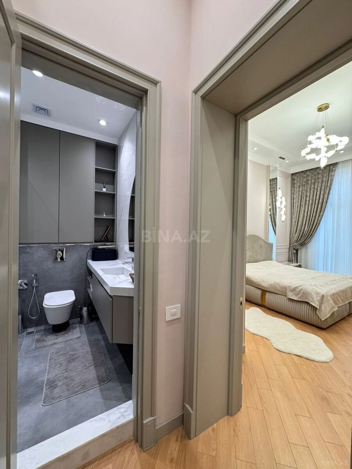 Satılır 4 otaqlı mənzil 180 m²