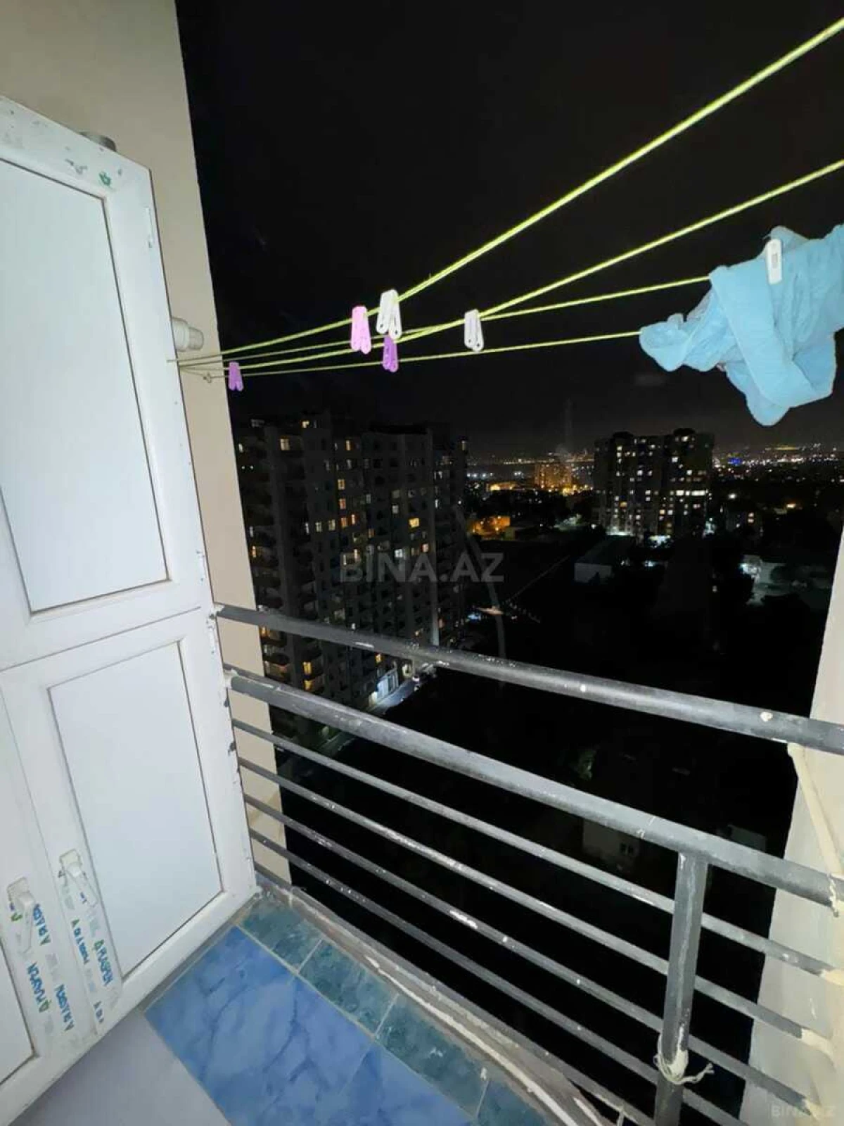 Kirayə verilir 2 otaqlı mənzil 70 m²