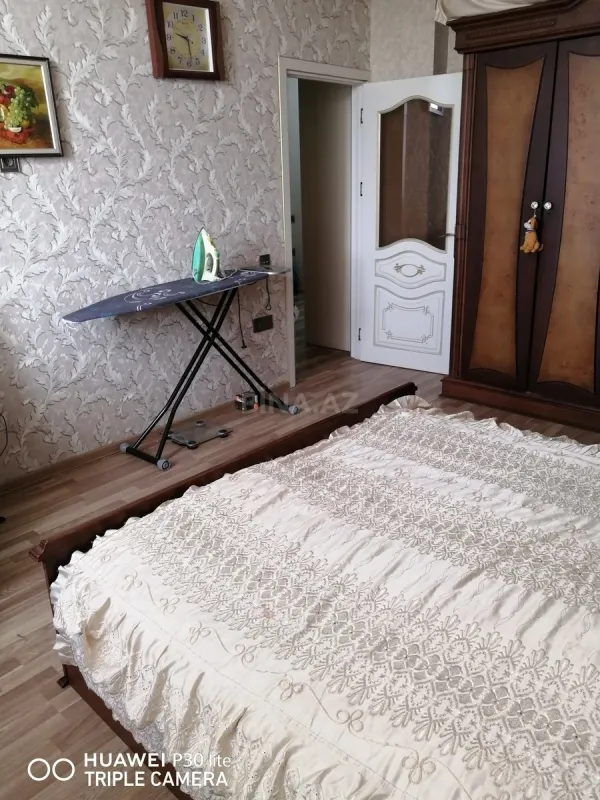 Satılır 2 otaqlı mənzil 66 m²