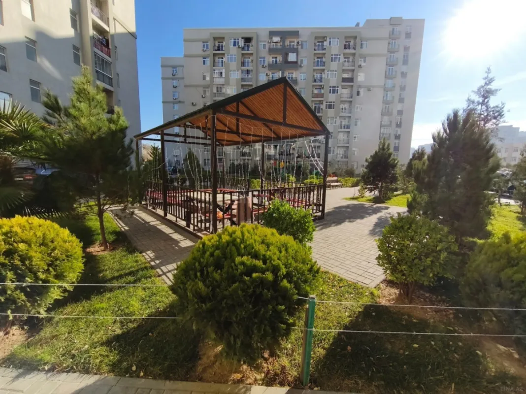 Satılır 2 otaqlı mənzil 60 m²