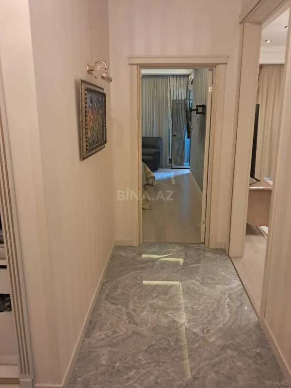 Kirayə verilir 2 otaqlı mənzil 70 m²