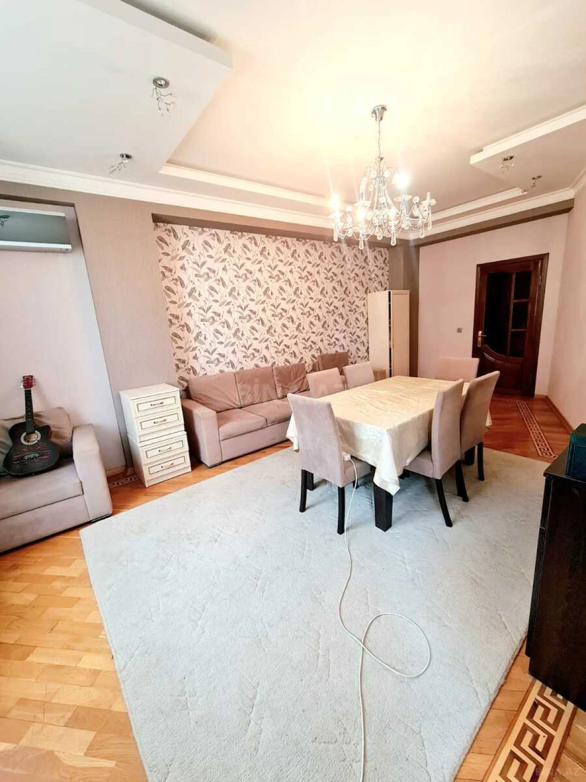 Satılır 3 otaqlı mənzil 86 m²