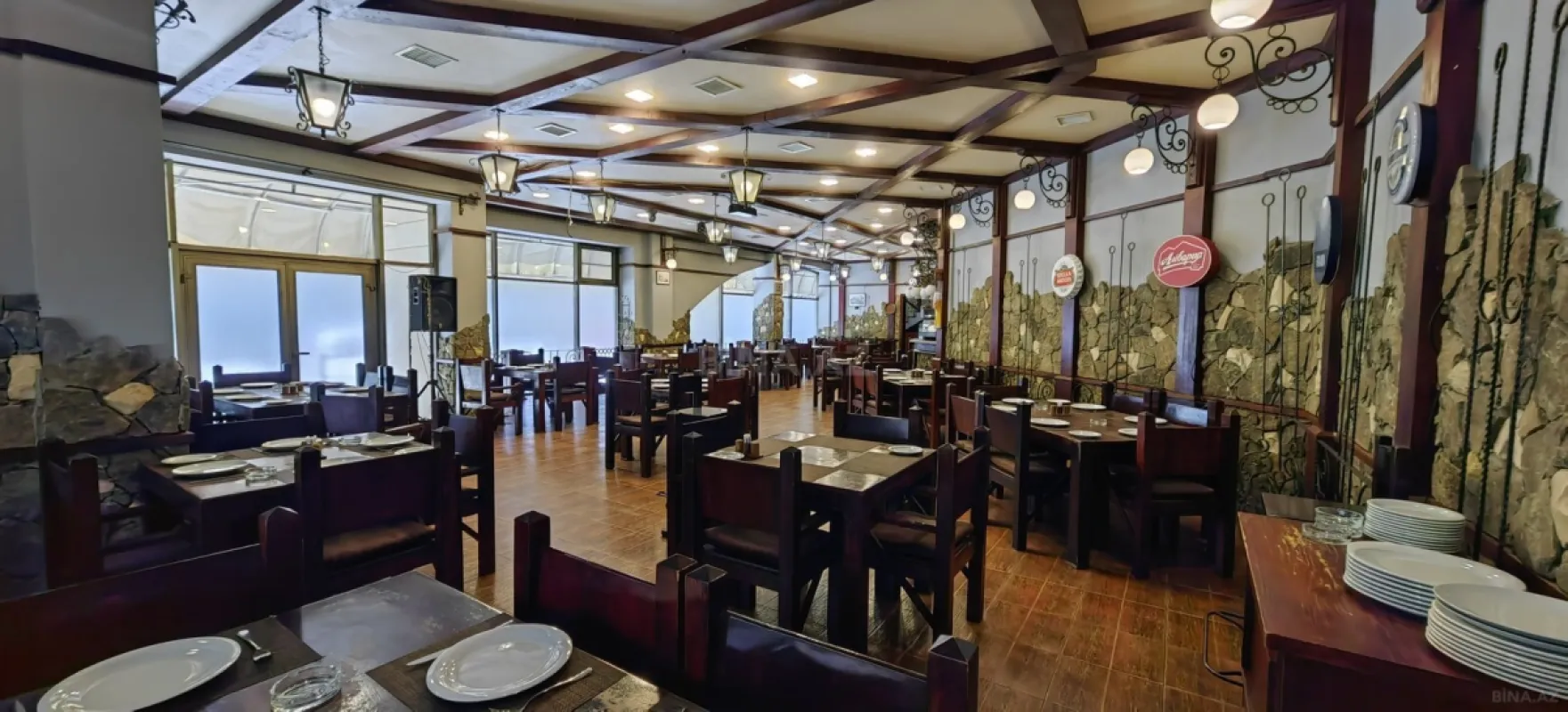 Satılır obyekt 451 m²