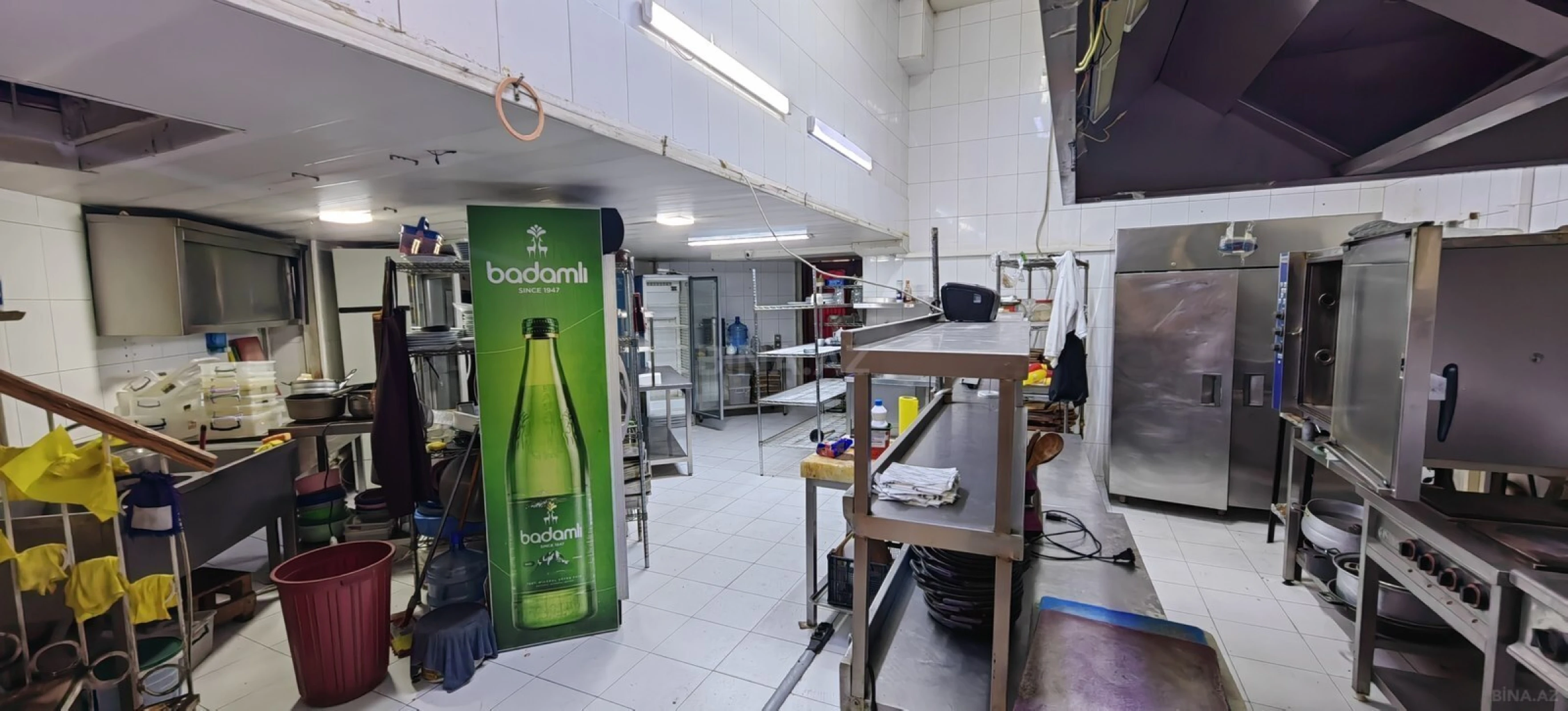 Satılır obyekt 451 m²