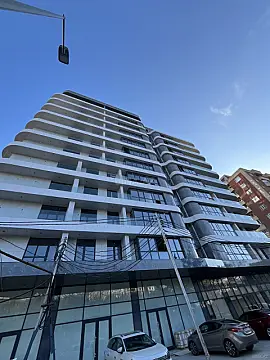Satılır 2 otaqlı mənzil 66 m²