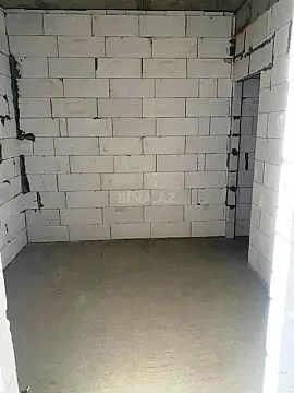 Satılır 3 otaqlı mənzil 121.5 m²