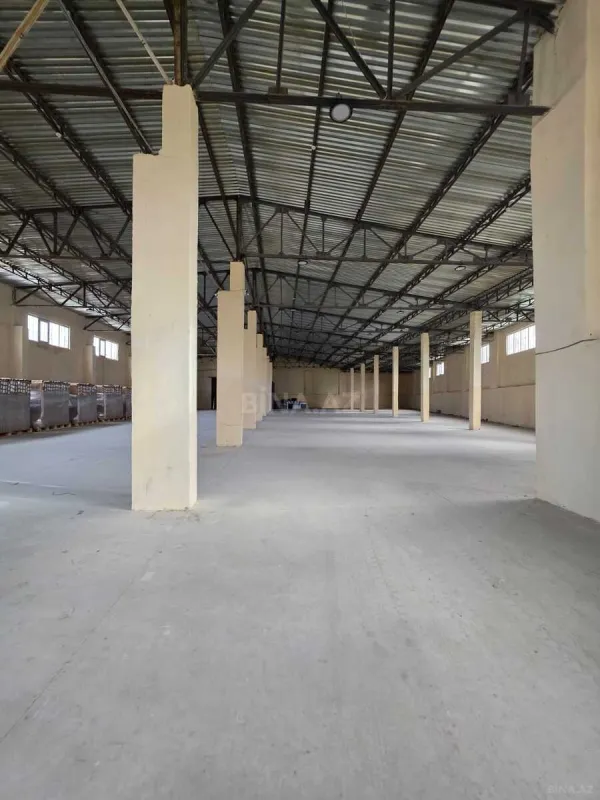 Kirayə verilir obyekt 1800 m²