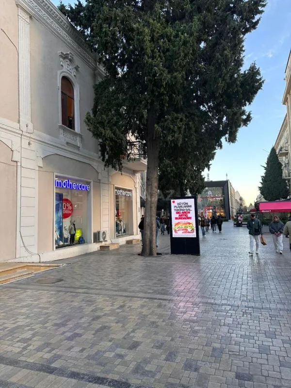 Kirayə verilir 3 otaqlı ofis 90 m²