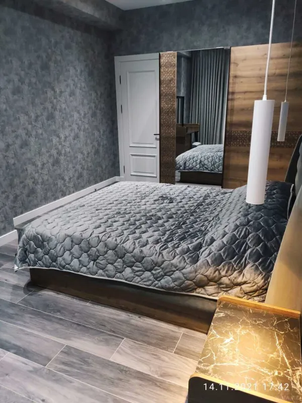 Kirayə verilir 2 otaqlı mənzil 92.5 m²