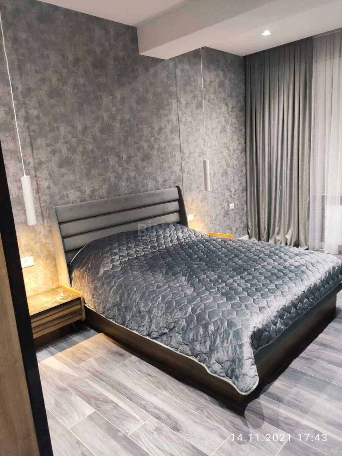 Kirayə verilir 2 otaqlı mənzil 92.5 m²