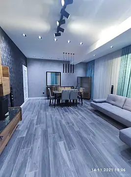Kirayə verilir 2 otaqlı mənzil 92.5 m²