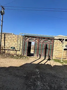 Satılır 4 otaqlı həyət evi 100 m² — Bakı 4 otaq 100.00 m²
