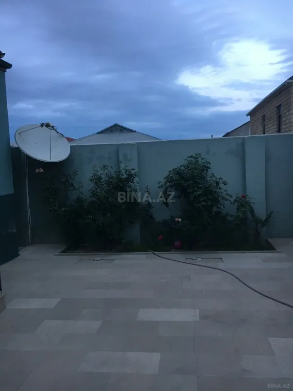 Satılır 4 otaqlı həyət evi 110 m²