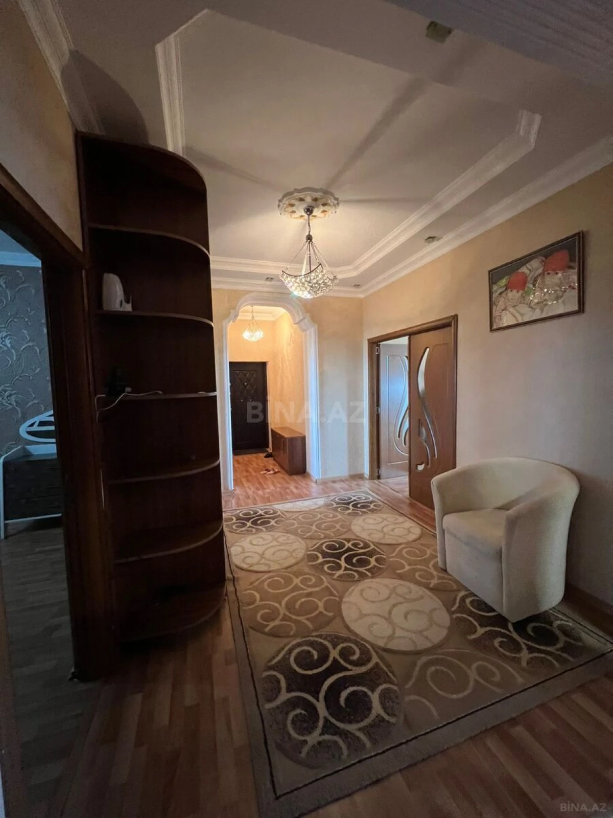 Satılır 3 otaqlı mənzil 125 m²