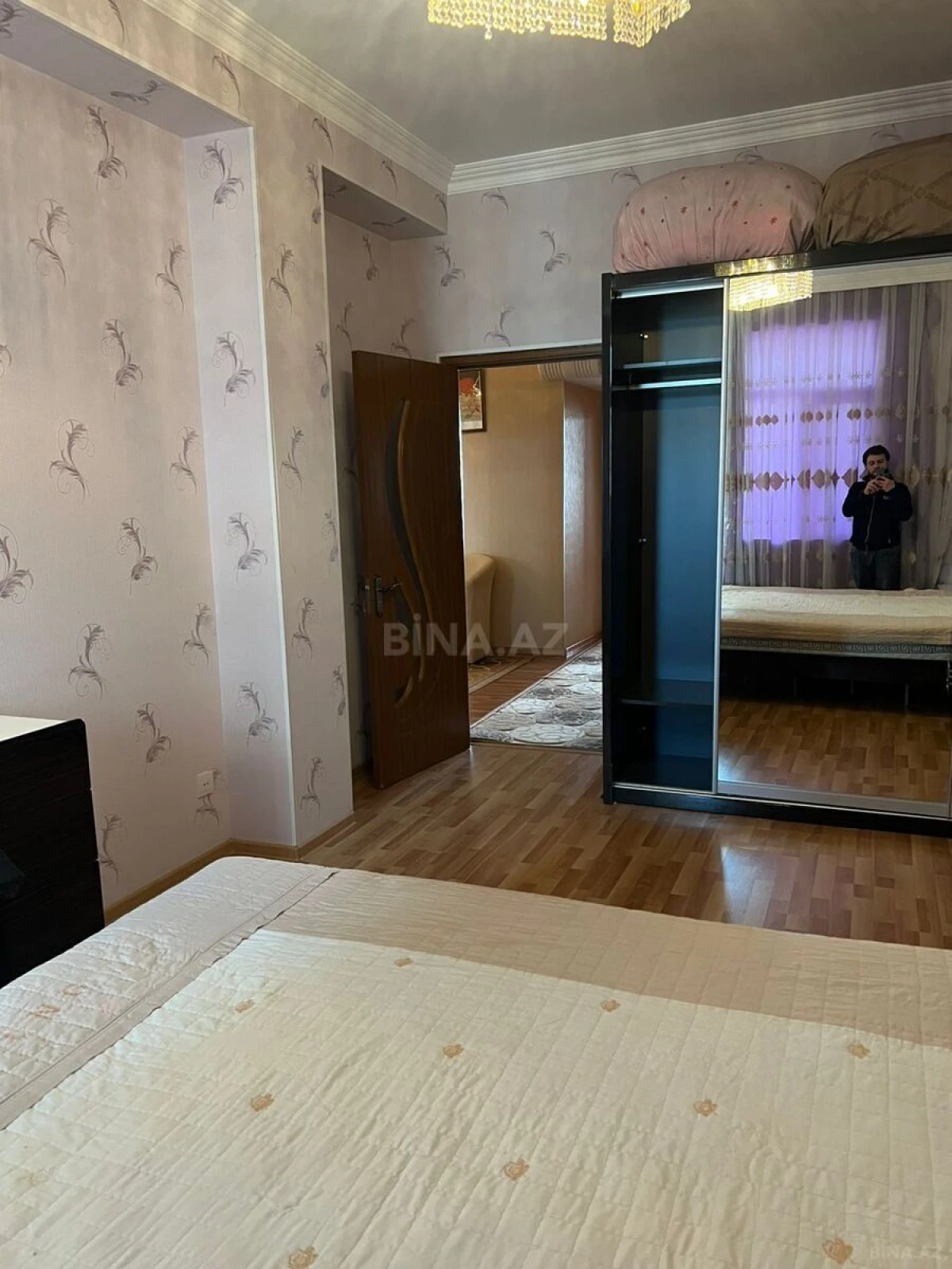 Satılır 3 otaqlı mənzil 125 m²