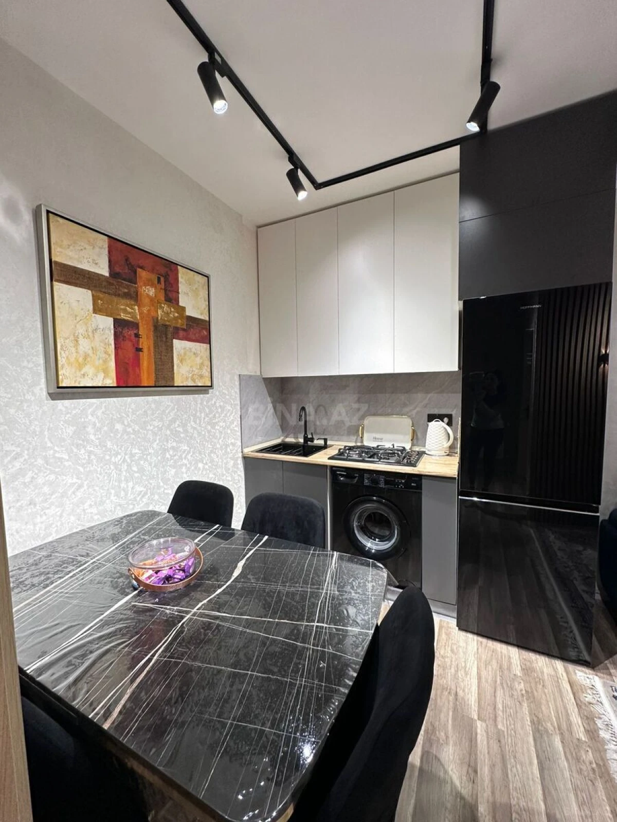 Satılır 2 otaqlı mənzil 45 m²