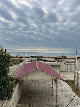 Satılır 4 otaqlı həyət evi 218 m²