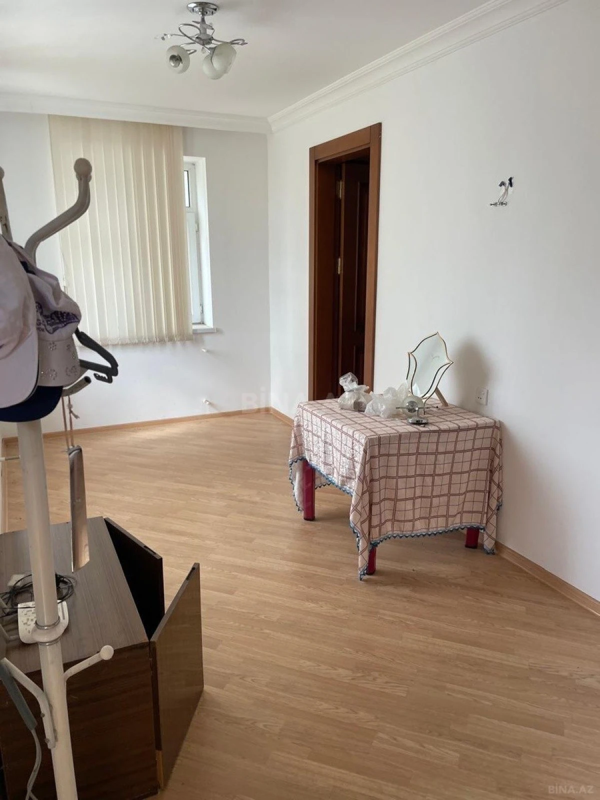 Satılır 4 otaqlı həyət evi 218 m²