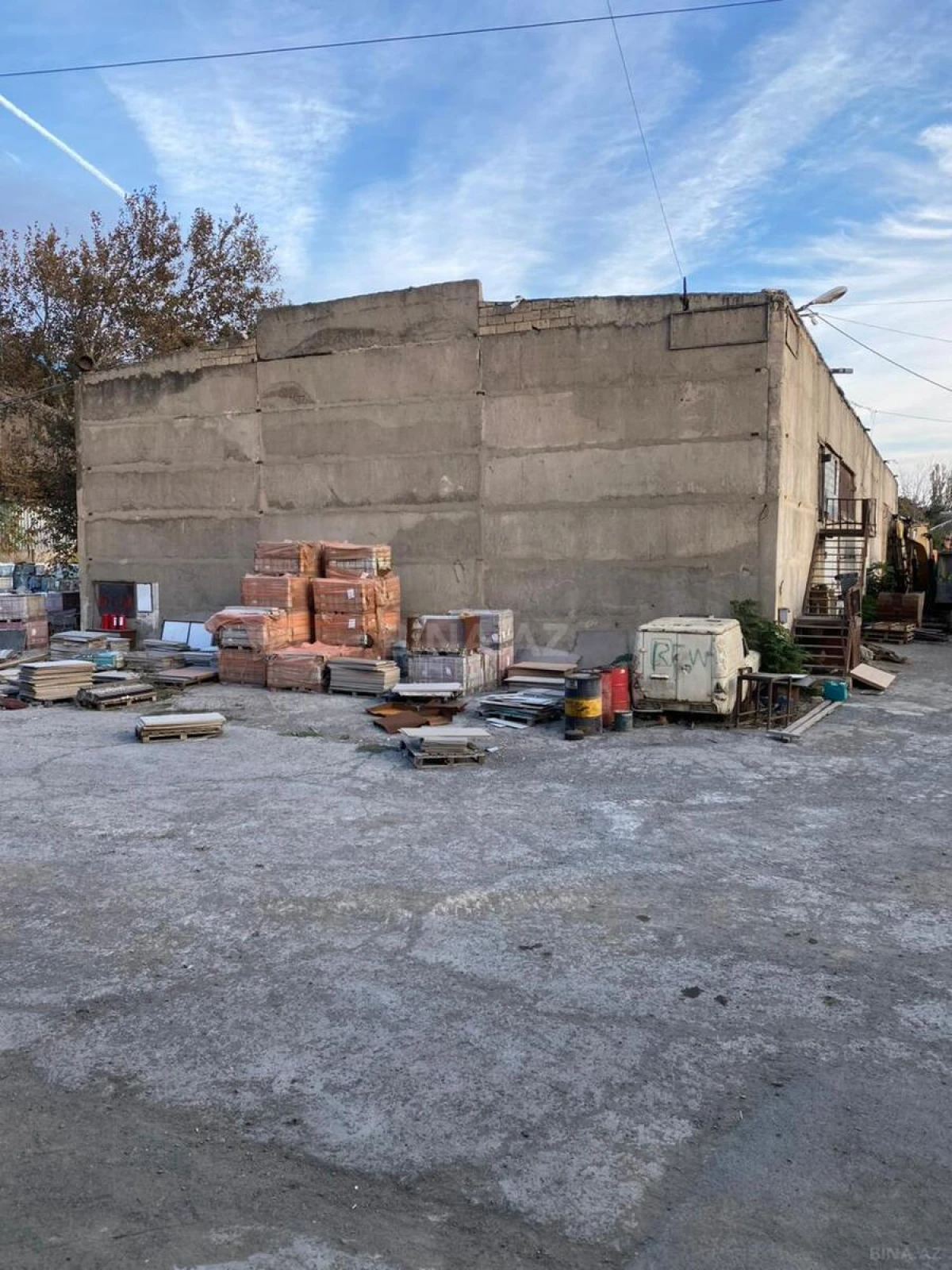 Kirayə verilir obyekt 1000 m²