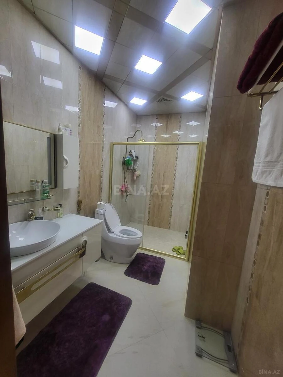 Kirayə verilir 4 otaqlı mənzil 185 m²