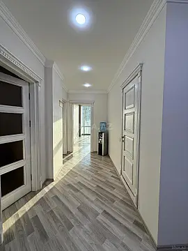 Kirayə verilir 2 otaqlı ofis 120 m²