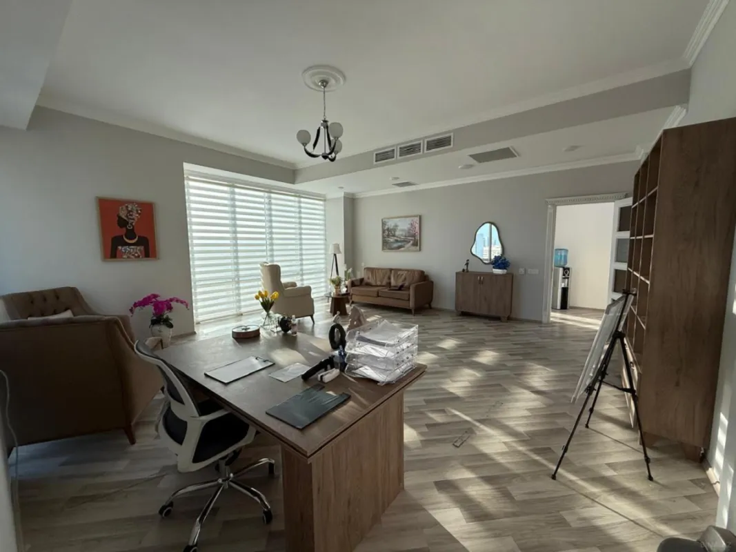 Kirayə verilir 2 otaqlı ofis 120 m²