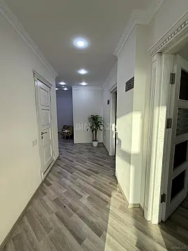 Kirayə verilir 2 otaqlı ofis 120 m²