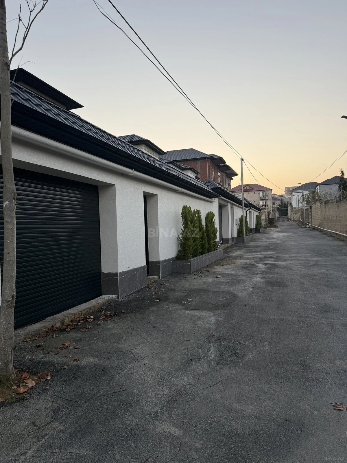 Satılır 7 otaqlı həyət evi 390 m²