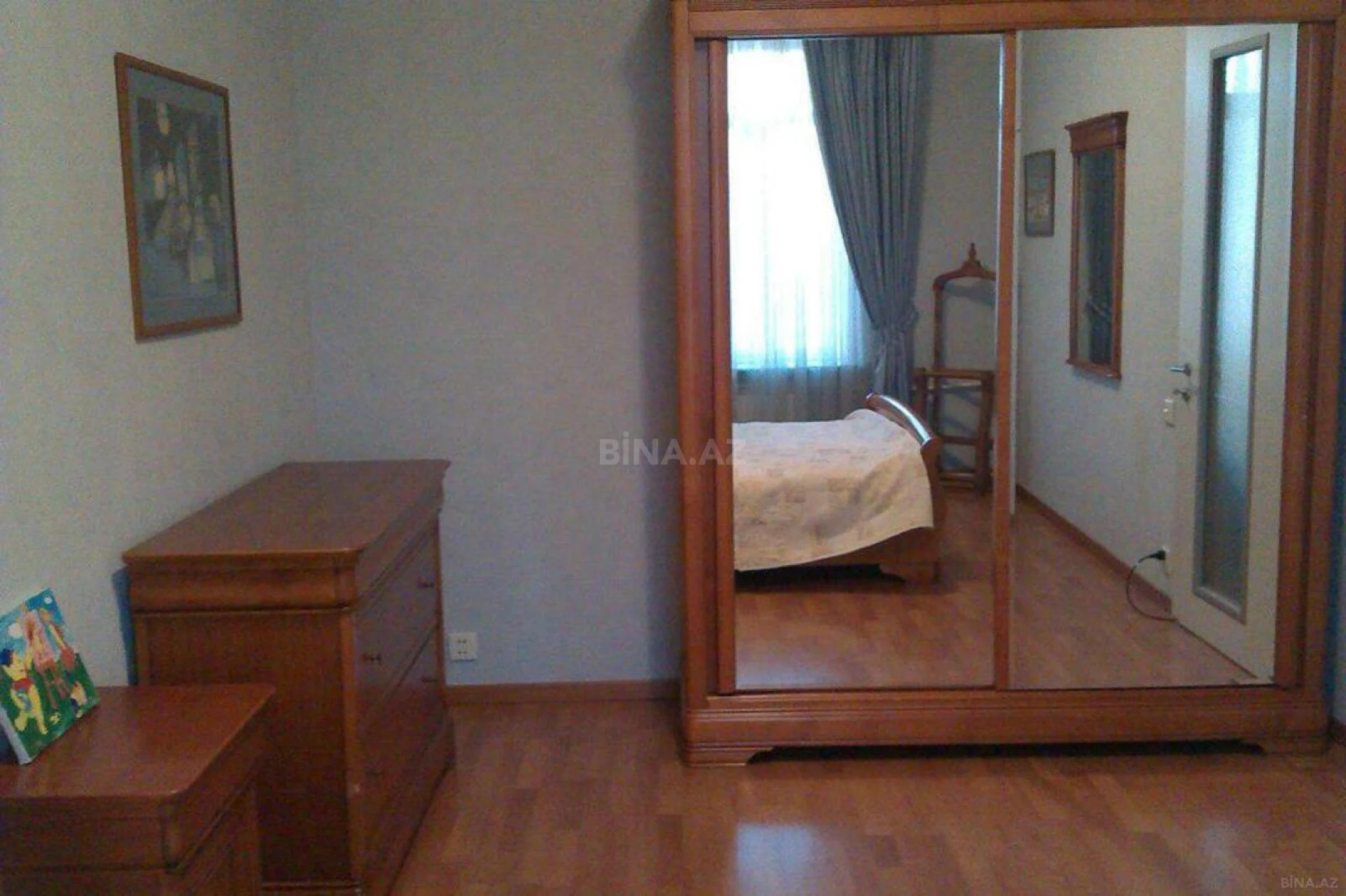Kirayə verilir 2 otaqlı mənzil 55 m²
