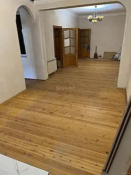 Kirayə verilir obyekt 115 m²